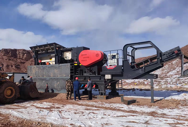 River Gravel Mobile Crushing Plant in Kenya